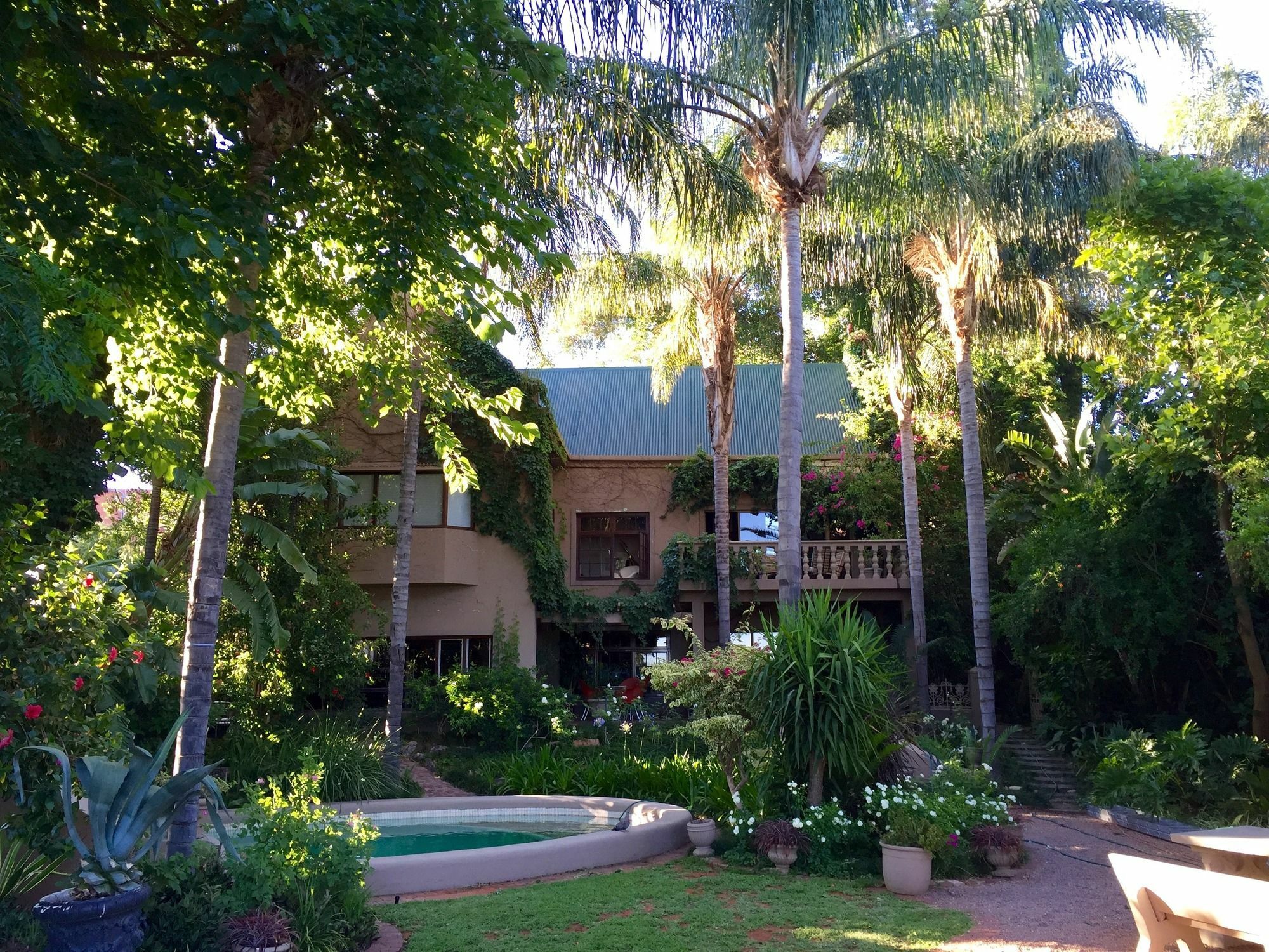 Le Must Residence Upington Extérieur photo