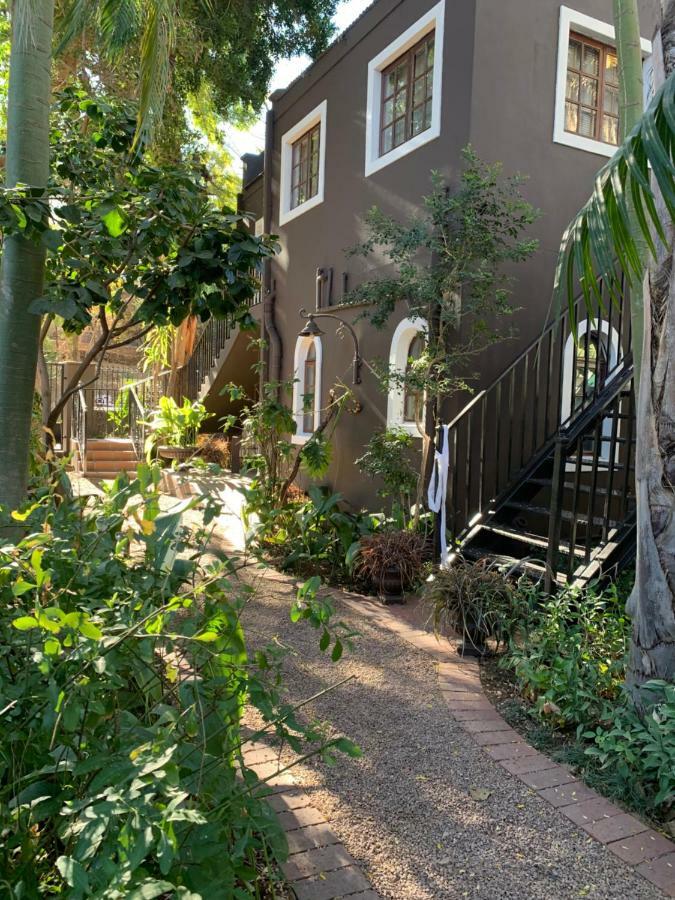 Le Must Residence Upington Extérieur photo