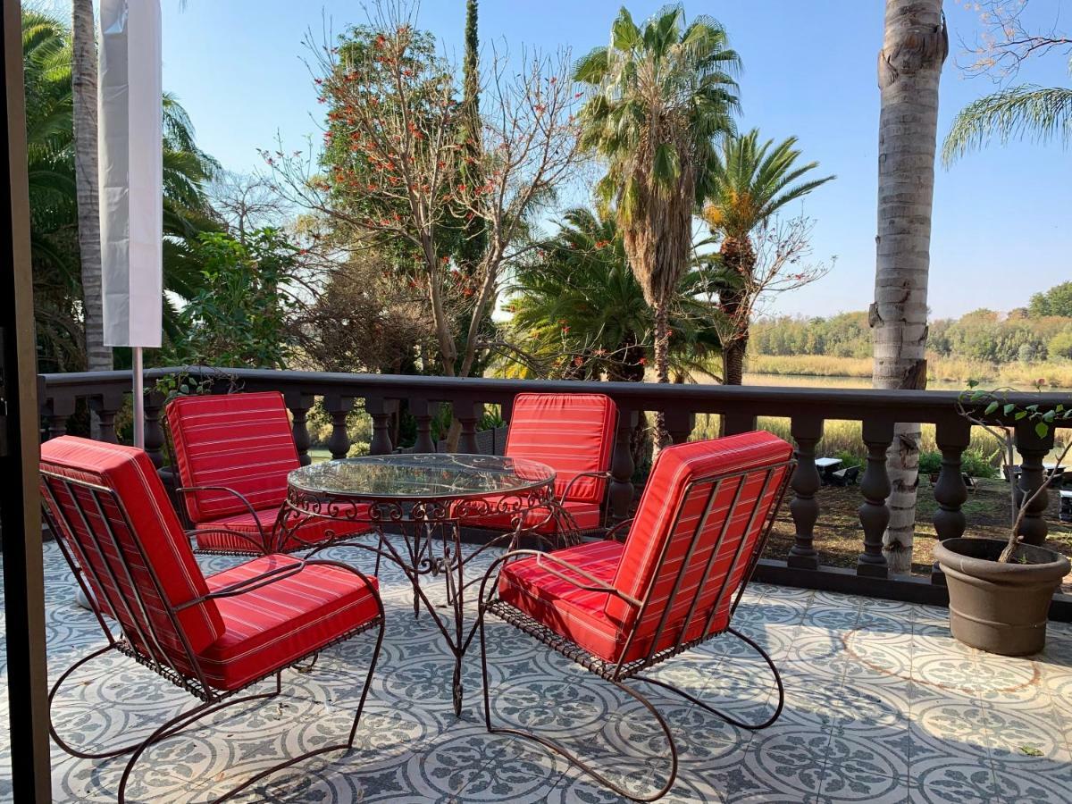 Le Must Residence Upington Extérieur photo
